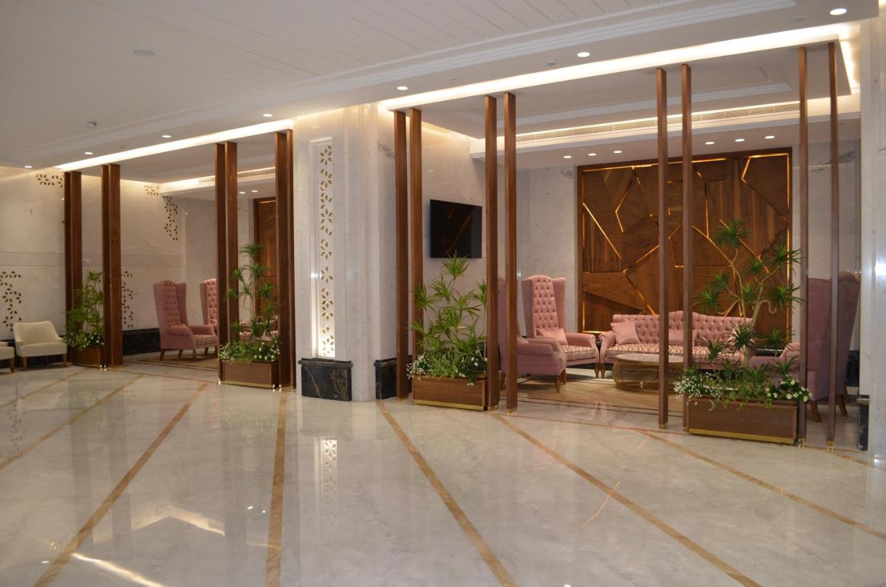 Midan Hotel & Suites Al Aziziya Мекка Экстерьер фото